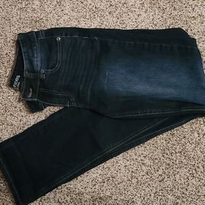 Maurices jeans
